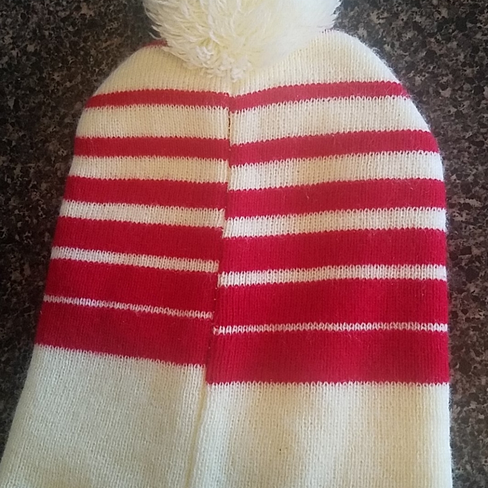 Hat - Picture 2 of 2